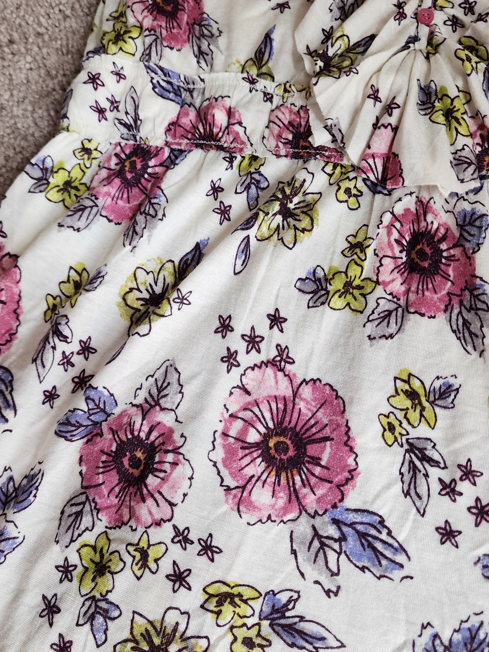 Floral Ruffle Tank Top - Picture 12 of 12